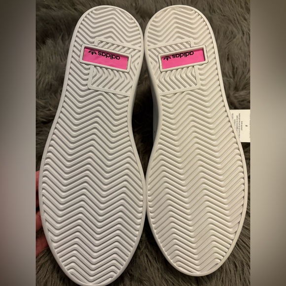 Adidas Women's Sleek sneakers sz 7 white leopard removable lace charms NEW - Picture 3 of 4